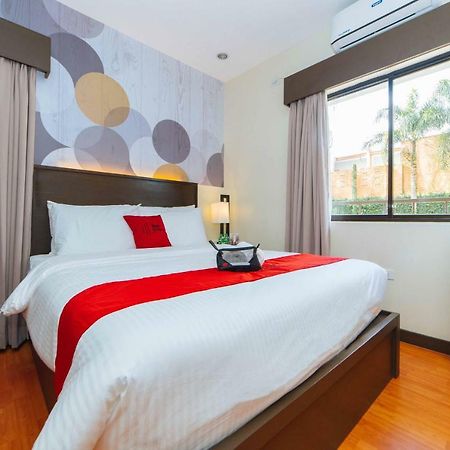 Reddoorz Premium @ Sta Rosa Tagaytay Road Hotel Silang Bagian luar foto