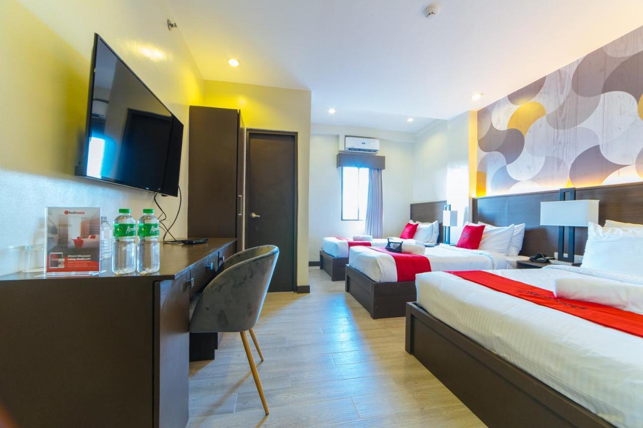 Reddoorz Premium @ Sta Rosa Tagaytay Road Hotel Silang Bagian luar foto
