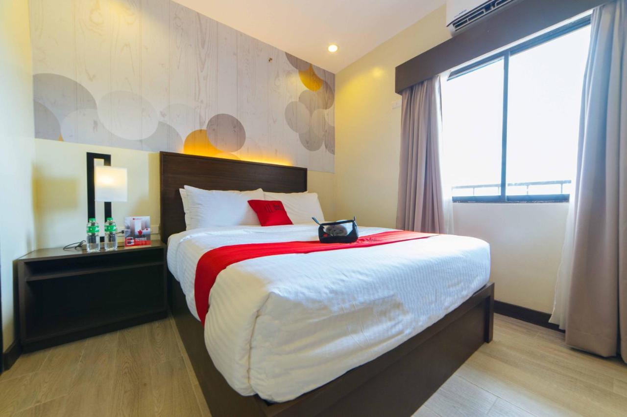Reddoorz Premium @ Sta Rosa Tagaytay Road Hotel Silang Bagian luar foto