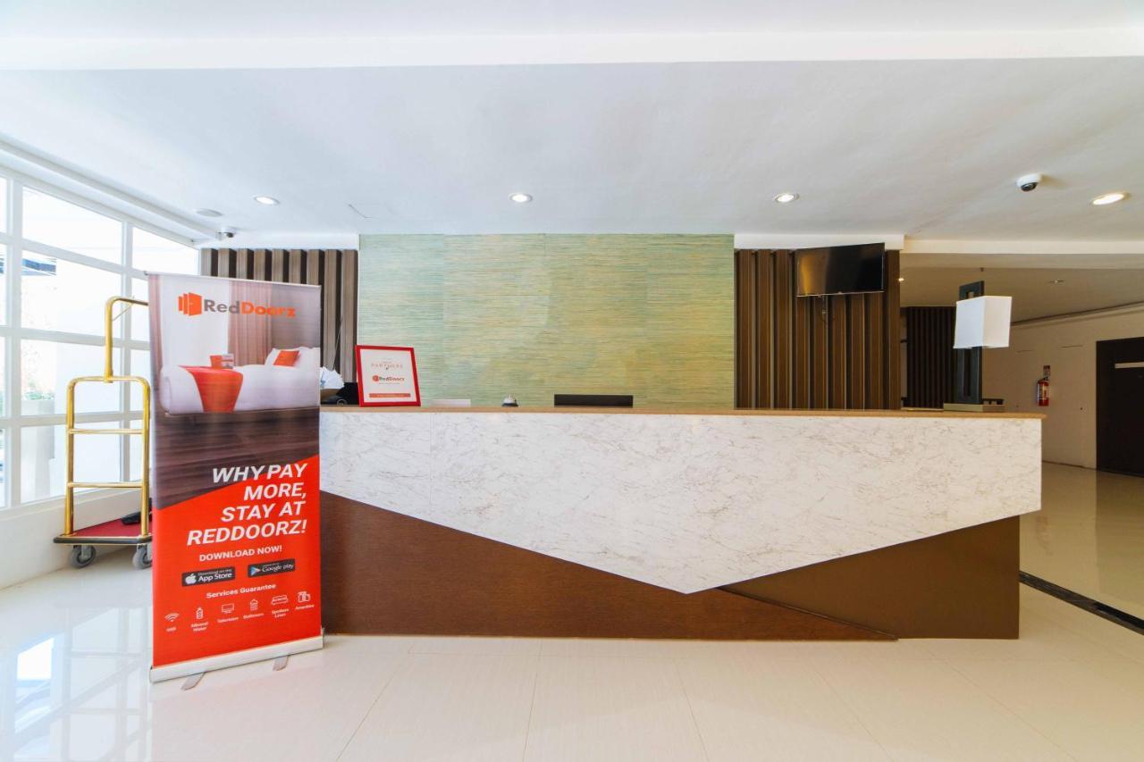 Reddoorz Premium @ Sta Rosa Tagaytay Road Hotel Silang Bagian luar foto