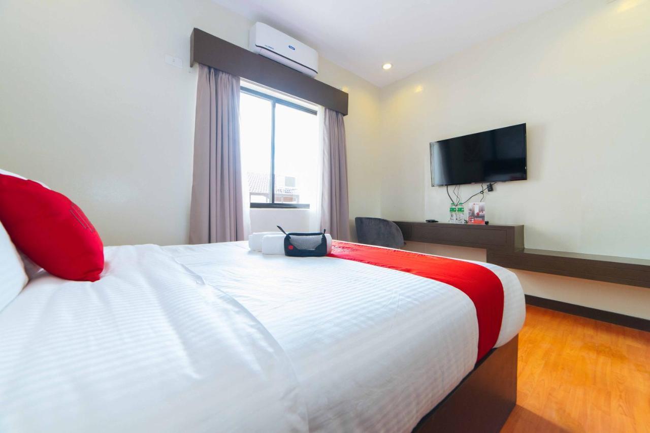 Reddoorz Premium @ Sta Rosa Tagaytay Road Hotel Silang Bagian luar foto