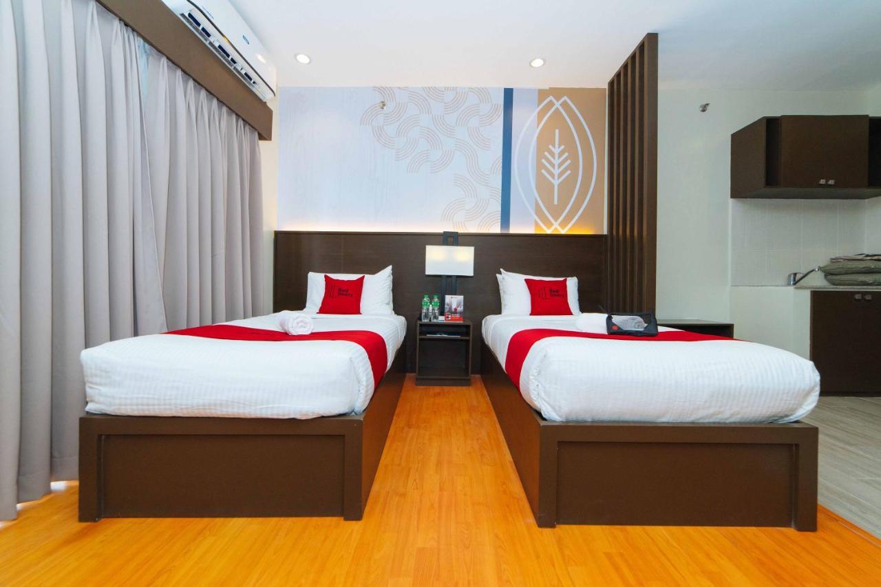 Reddoorz Premium @ Sta Rosa Tagaytay Road Hotel Silang Bagian luar foto