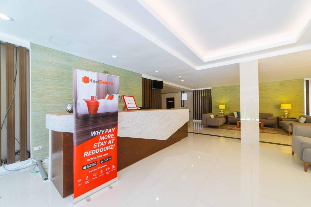 Reddoorz Premium @ Sta Rosa Tagaytay Road Hotel Silang Bagian luar foto