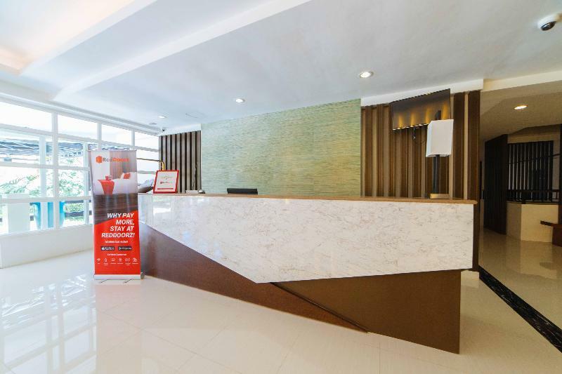 Reddoorz Premium @ Sta Rosa Tagaytay Road Hotel Silang Bagian luar foto