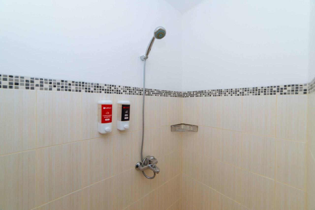 Reddoorz Premium @ Sta Rosa Tagaytay Road Hotel Silang Bagian luar foto